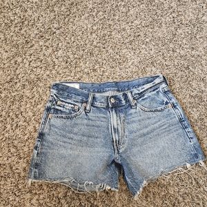 GAP Low Stride Short Size 27 or 4r